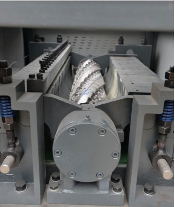 SR-RP 630/1000/1300双砂架宽带砂光机