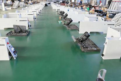 祥锐辉生产车间